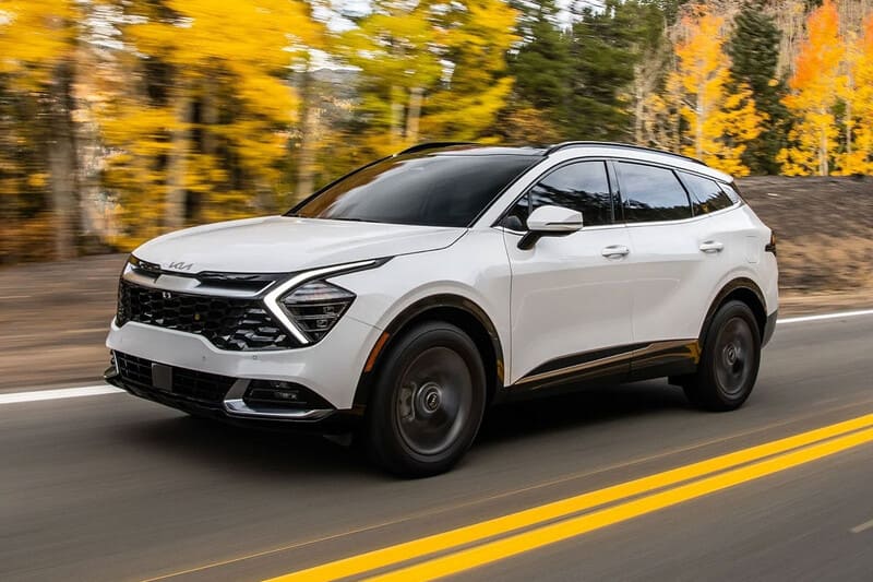 Dong-xe-suv-voi-thiet-ke-gam-cao-chac-chan.jpg