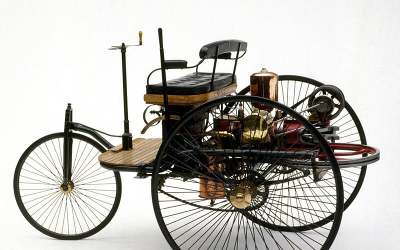 chiec-o-to-dau-tien-do-karl-benz-phat-minh.jpg