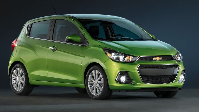 chevrolet-spark-co-kieu-dang-nang-dong-va-hien-dai-voi-cac-duong-net-sac-sao.jpg